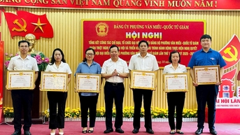 Van Mieu - Quoc Tu Giam Ward ប្តេជ្ញាអនុវត្តដោយជោគជ័យនូវសេចក្តីសម្រេចចិត្តនៃមហាសន្និបាតបក្សលើកទី១។