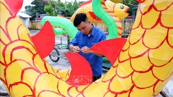 ការនាំយកពិធីបុណ្យពាក់កណ្តាលរដូវស្លឹកឈើជ្រុះពេញលេញដល់កុមារនៅតាមជនបទ