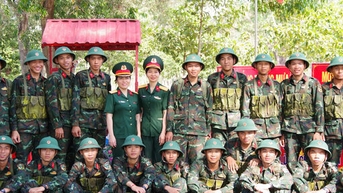 សហភាពនារីនៃកងវរសេនាធំទី 4: ជាចំណុចភ្លឺនៅក្នុងការងាររបស់សហភាពនិងការងាររបស់ស្ត្រីយោធា