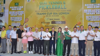 Hơn 350 tay vợt tranh tài tại Giải Quần vợt, Pickleball doanh nhân, Cúp bia Lowen