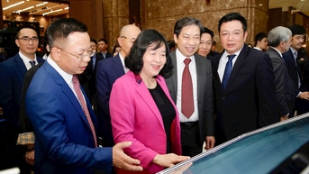 Đảng bộ TP Hà Nội - 'Nhạc trưởng’ dẫn dắt chuyển đổi số, xây dựng Thủ đô thông minh