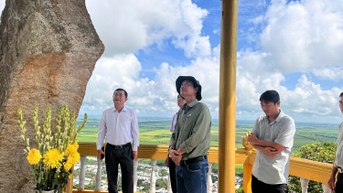 កាសែត An Giang និងវិទ្យុ - ទូរទស្សន៍ផ្សព្វផ្សាយការឃោសនាអំពីវត្ថុបុរាណ Oc Eo