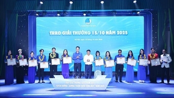 Khẳng định khát vọng cống hiến của thanh niên trong thời đại mới