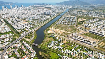 Quyết liệt khơi thông nguồn lực phát triển