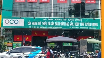 Cơm 0 đồng ngày lũ