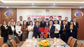 Cảng Đà Nẵng và Đặc khu kinh tế Savannakhet, Lào ký kết hợp tác chiến lược