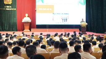 Tập huấn điều lệnh, quân sự, võ thuật Công an nhân dân năm 2025