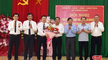 Chieng Mung ជួបសន្ទនាជាមួយអង្គភាពអាជីវកម្ម និងសហករណ៍ក្នុងឱកាសទិវាសហគ្រិនវៀតណាម