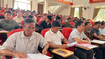 Xã Krông Búk tập trung rà soát hộ nghèo, hộ cận nghèo