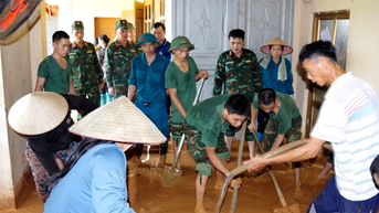 Sư đoàn 346 kịp thời giúp dân khắc phục hậu quả bão lũ