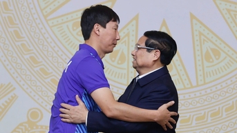 김상식 감독은 국무총리로부터 공로패를 받을 것으로 제안됐다.