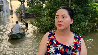 Người dân kể lại khoảnh khắc chỉ trong 10 phút lũ ồ ạt đổ về nhấn chìm hết tài sản