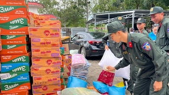 បេះដូងវៀតណាមយកឈ្នះព្យុះ និងទឹកជំនន់