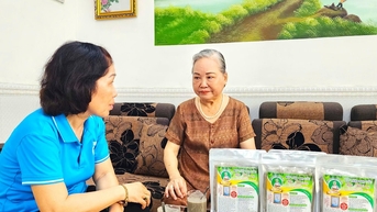 Người già bền sức, bền chí