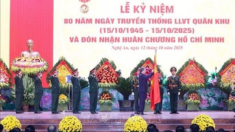 Tổng Bí thư Tô Lâm dự Lễ kỷ niệm 80 năm Ngày truyền thống LLVT Quân khu 4