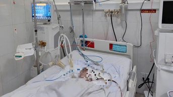 광응아이에서 다낭으로 가는 버스에서 중상을 입은 7명을 구하기 위해 적색 경보가 발령되었습니다.