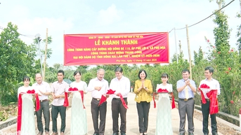 Lãnh đạo UBND tỉnh Đồng Nai dự lễ ra quân làm công tác dân vận tại xã Phú Hòa