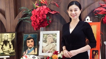 케 트란은 타인 통의 딸이라는 사실이 자랑스럽습니다.