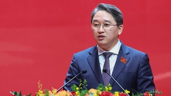 정당의 지도력은 법률 제도의 질을 향상시키는 데 결정적인 요소입니다.