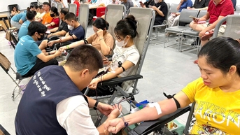 Vận động, tiếp nhận 476 đơn vị máu tại AEON MALL Hải Phòng Lê Chân