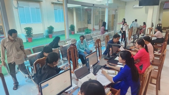 TP Hồ Chí Minh trong nhiệm kỳ mới - Bài 3: Nhận diện 'nút thắt' để bứt phá trong kỷ nguyên mới