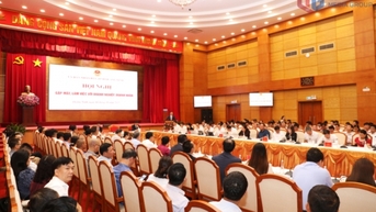 ពាណិជ្ជករខេត្ត Quang Ninh លើកកំពស់កម្លាំងផ្ទៃក្នុង ដើម្បីឈានទៅដល់ “សមុទ្រធំ”