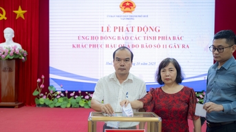 Văn phòng UBND thành phố Huế phát động ủng hộ đồng bào miền Bắc bị lũ lụt