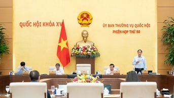 ប្រធាន​គណៈកម្មាធិការ​ការងារ​គណៈប្រតិភូ​រដ្ឋសភា៖ «ពិចារណា​កាត់បន្ថយ​កាលវិភាគ​ទទួល​ពលរដ្ឋ​នៅ​ថ្នាក់ឃុំ»