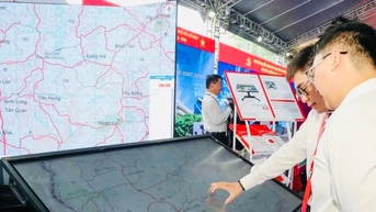 TP. Hồ Chí Minh: Trưng bày nhiều sản phẩm công nghệ chiến lược quốc gia