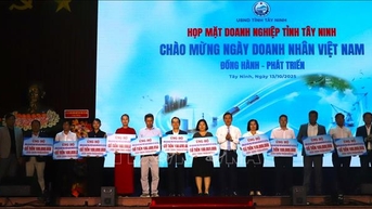 Doanh nhân Tây Ninh mạnh dạn đổi mới và hội nhập quốc tế