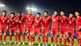 ផ្តល់ឱកាសដល់កីឡាករវ័យក្មេង