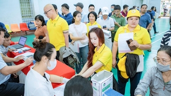 Giọt hồng doanh nhân - sẻ chia sự sống