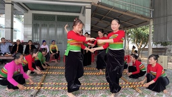 'ចាក់សាំង' តម្លៃវប្បធម៌ប្រពៃណីរបស់ប្រជាជនយើង