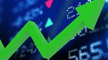 Dòng tiền 'khủng' khuấy động thị trường, VN-Index áp sát 1.800 điểm