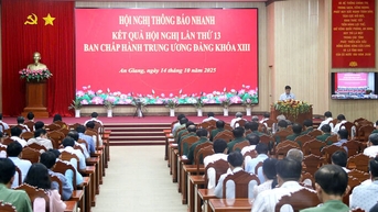 គណៈកម្មាធិការបក្សខេត្ត An Giang បានប្រកាសយ៉ាងឆាប់រហ័សនូវលទ្ធផលនៃសន្និសីទលើកទី ១៣ នៃគណៈកម្មាធិការមជ្ឈិមបក្សលើកទី ១៣
