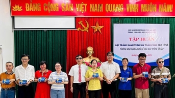ផ្សព្វផ្សាយសារ "ដំបងស - ដំបងនៃសេចក្តីជំនឿនិងសេចក្តីប្រាថ្នាដើម្បីក្រោកឡើង"