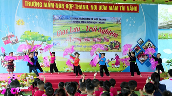 Sôi nổi chương trình giao lưu - trải nghiệm “hương cốm mùa thu”