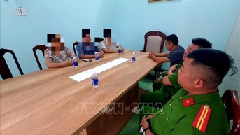 Ngành giáo dục TP Hồ Chí Minh ra thông báo khẩn triển khai chiến dịch chống 'bắt cóc trực tuyến'