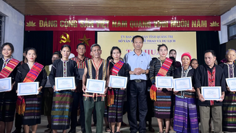អភិវឌ្ឍន៍​ជីវភាព​វប្បធម៌​ជនជាតិ​ភាគតិច​ឃុំ​គឹម​ង៉ាន់