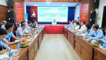 ប្រធានក្រុមប្រឹក្សាភិបាលធនាគារ Vietin បានចុះសួរសុខទុក្ខ លើកទឹកចិត្ត និងដឹកនាំជំនះផលវិបាកក្រោយព្យុះលេខ ១១