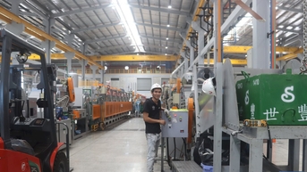 ផលិតកម្ម និងអាជីវកម្មនៅតែមានស្ថិរភាព