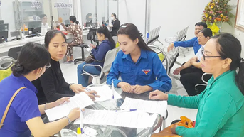យុវជនចូលរួមកំណែទម្រង់រដ្ឋបាល