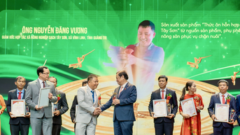 3 nông dân Quảng Trị được vinh danh tại chương trình 'Tự hào nông dân Việt Nam 2025'