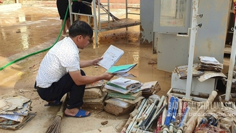 បន្ត​ការ​សិក្សា​បន្ទាប់​ពី​ព្យុះ