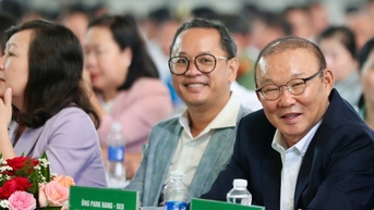 Chuyên gia Indonesia muốn PSSI mời HLV Park Hang-seo dẫn dắt đội tuyển thay người thất bại Kluivert, vì sao?