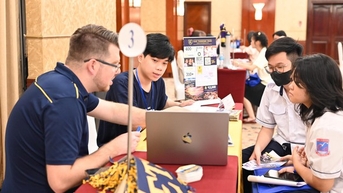 Châu Á vươn lên thành lựa chọn du học hàng đầu