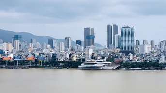 ទីក្រុង Da Nang ផ្តល់ប្រាក់ខែខ្ពស់ ដើម្បីទាក់ទាញធនធានមនុស្សប្រកបដោយគុណភាពសម្រាប់វិស័យសាធារណៈ។