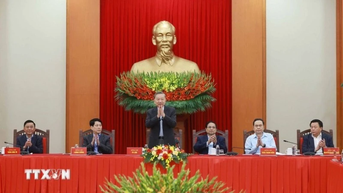 ខ្លឹមសារ​តម្រូវ​ឱ្យ​មាន​មតិ​លើ​សេចក្តី​ព្រាង​ឯកសារ​ដែល​បាន​ដាក់​ជូន​សមាជ​ជាតិ​លើក​ទី​១៤​របស់​បក្ស