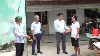 យល់ព្រមបរិច្ចាគដីដើម្បីសាងសង់ផ្លូវ Vu Manh Hung ក្នុងវួដ Tu Minh