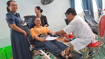 Hơn 230 cán bộ, người dân hiến máu tình nguyện năm 2025